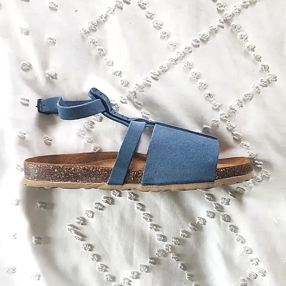 New Sundance blue italian suede sandals size 41/ 10