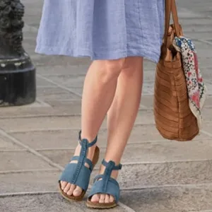 New Sundance blue italian suede sandals size 41/ 10