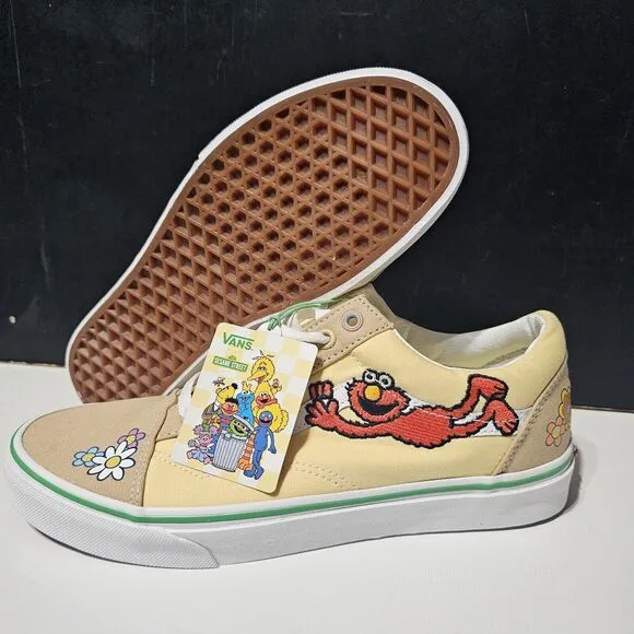 New VANS X SESAME STREET OLD SKOOL 'ELMO'  SNEAKER SHOES MEN'S Size 9 Wmn's 10.5