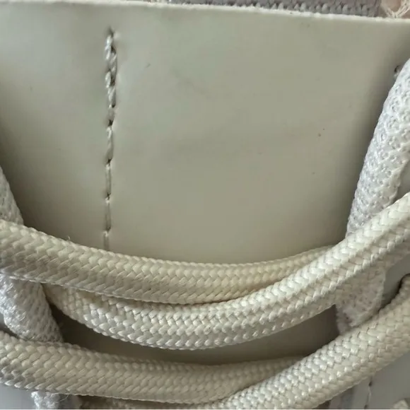 New Without Box  Steve Madden Possession Bone/Khaki Sneaker POSS0351 Women’s 7
