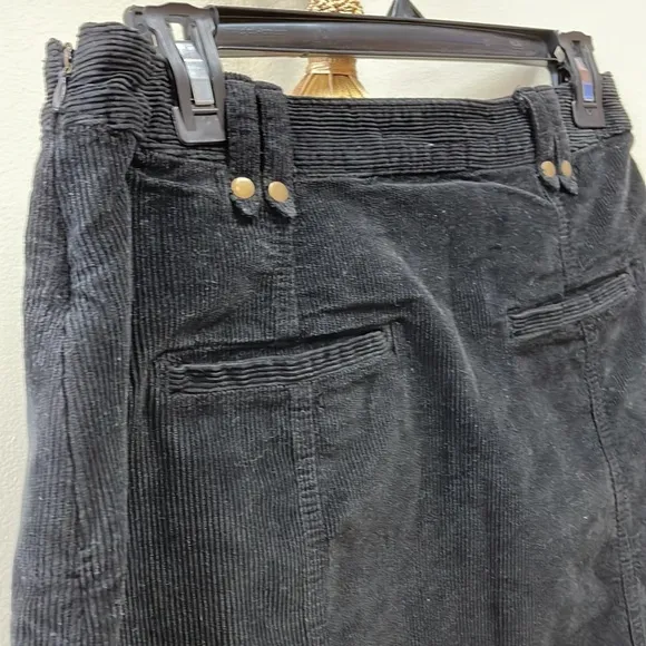 New Women’s Pilcro Corduroy Wrap Mini Skirt From Anthropologie!!🔥🔥🔥