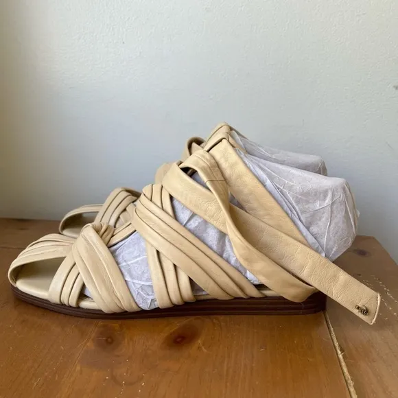 NEW Women’s SAM EDELMAN IMOGENE LEATHER ANKLE GLADIATOR SANDALS Eggshell 7.5