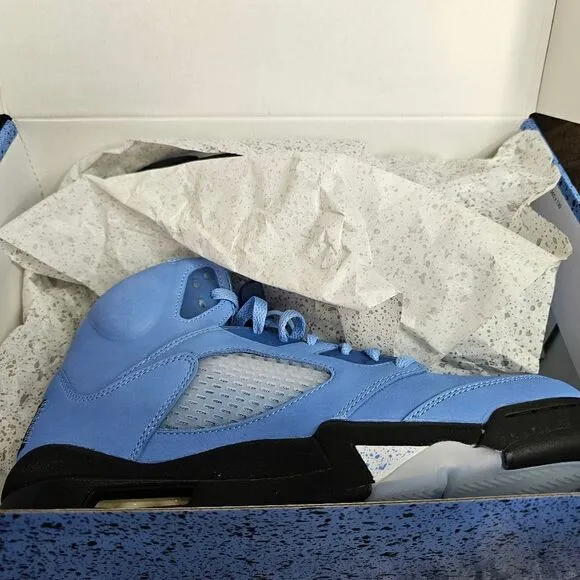 NEW Air Jordan 5 men's Retro SE Authentic basketball shoes blue size 10.5.