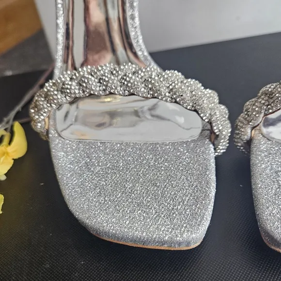 NIB* Badgley Mischka 'Fennel' Braided Spool Heel, Size 8.5