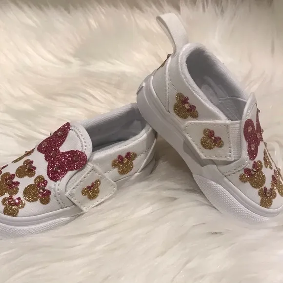 NIB Vans baby toddler shoes size 5 customized Minnie Mouse shoes personalized