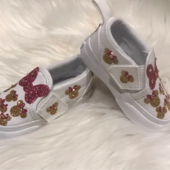 NIB Vans baby toddler shoes size 5 customized Minnie Mouse shoes personalized