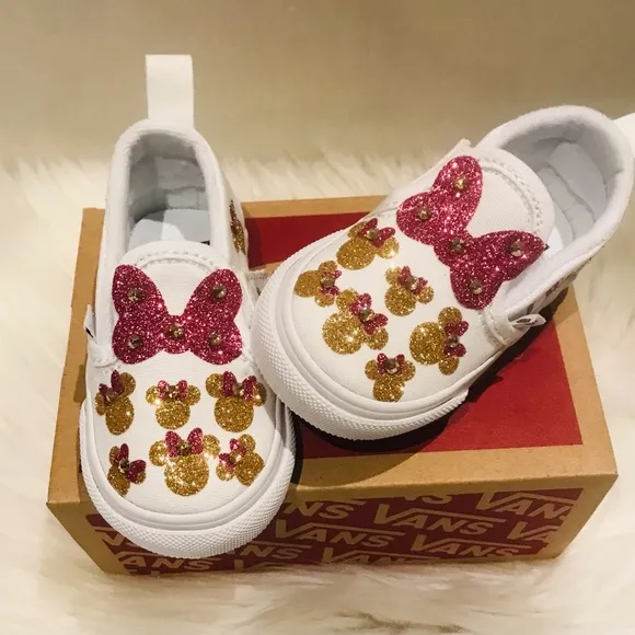 NIB Vans baby toddler shoes size 5 customized Minnie Mouse shoes personalized