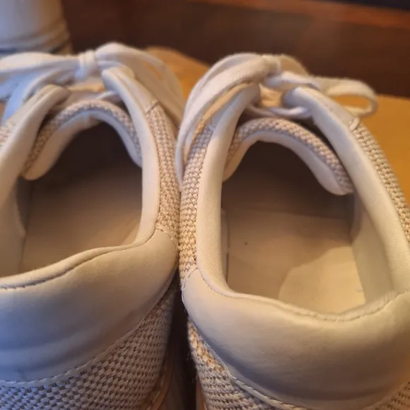 NICE Women's Bubbles DV dolce vita Cream Platform Sneakers
