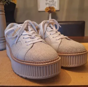 NICE Women's Bubbles DV dolce vita Cream Platform Sneakers