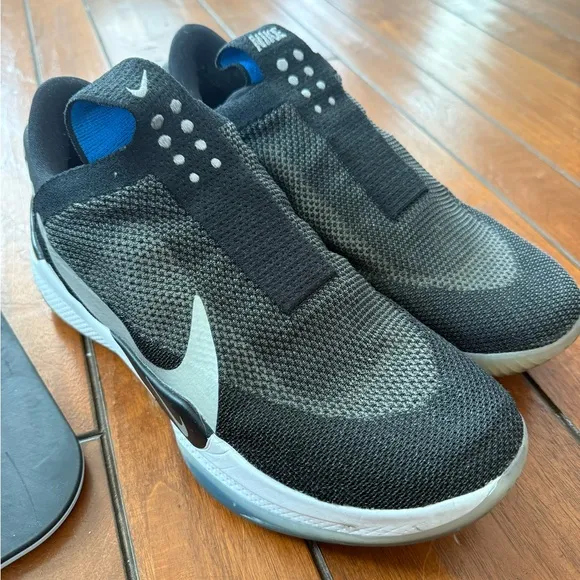 Nike Adapt BB self-lacing adaptive basketball sneakers with charging mat