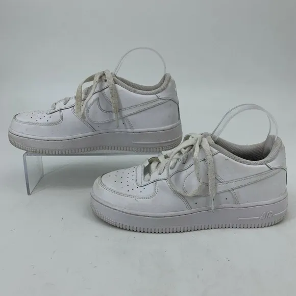 Nike Air Force One Sneakers Youth Size 6 Y Triple White Low Top Fashion Shoes