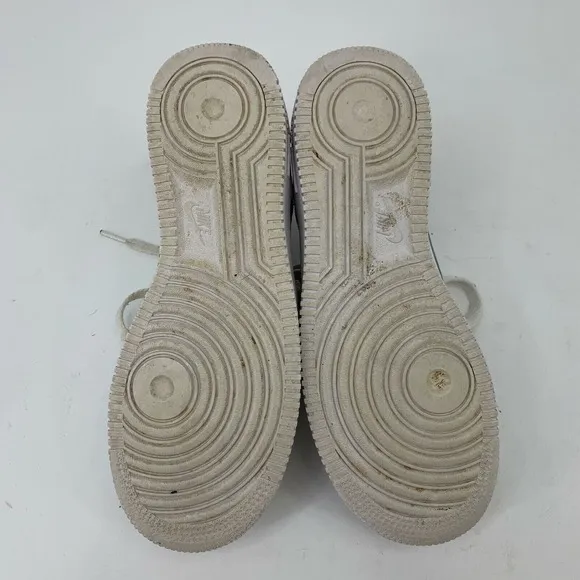 Nike Air Force One Sneakers Youth Size 6 Y Triple White Low Top Fashion Shoes