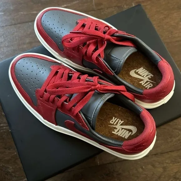 Nike-Air Jordan 1-Elevate Low-Women’s 7.5 red/Gray