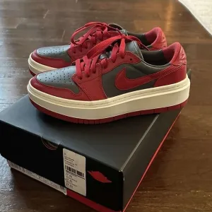 Nike-Air Jordan 1-Elevate Low-Women’s 7.5 red/Gray