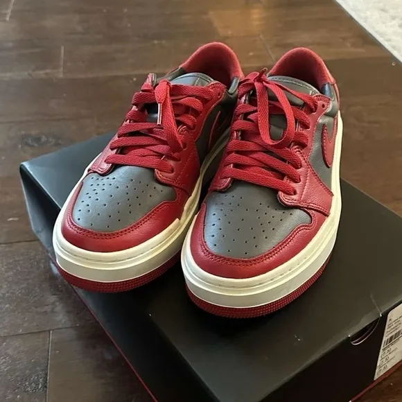 Nike-Air Jordan 1-Elevate Low-Women’s 7.5 red/Gray