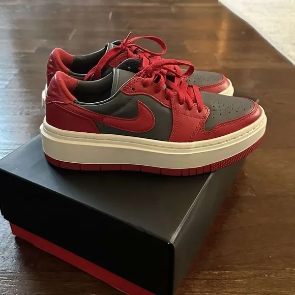 Nike-Air Jordan 1-Elevate Low-Women’s 7.5 red/Gray