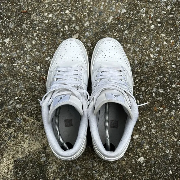 Nike Air Jordan 1 Low Triple White Shoes Men's Size 12 Sneakers Retro 553558-130
