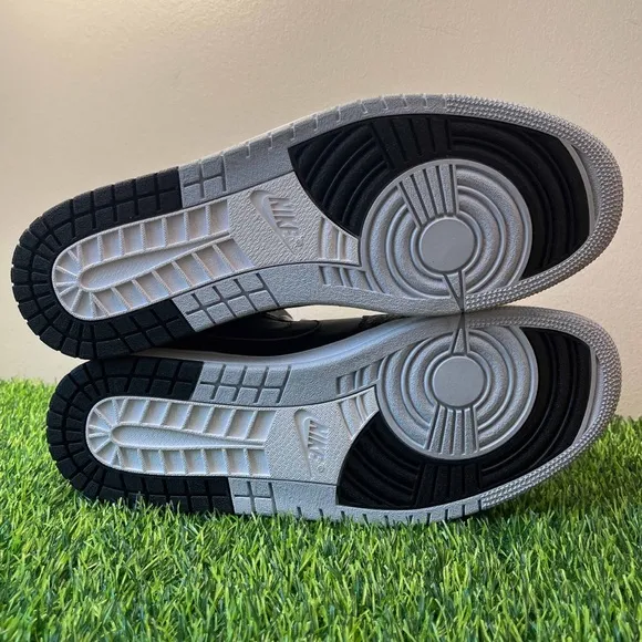 Nike Air Jordan 1 Retro 86 Pure Platinum Black