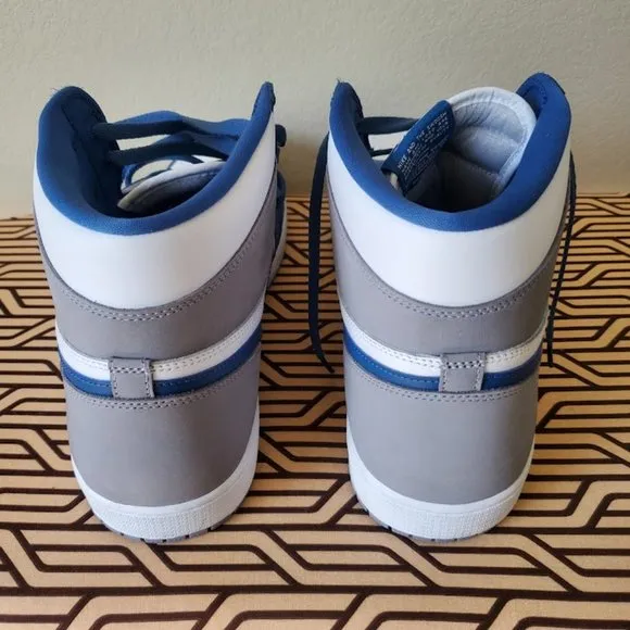 NIKE AIR Jordan 1 Retro High OG AJ1 True Blue Mens White and Blue Size 18