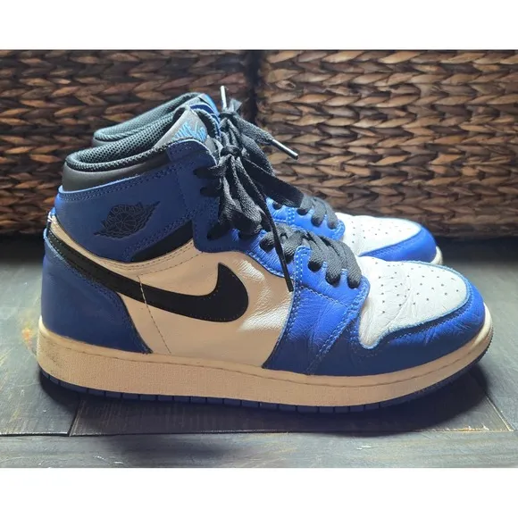 Nike Air Jordan 1 Retro High OG Hyper Royal White Sneakers Shoes Size 7Y