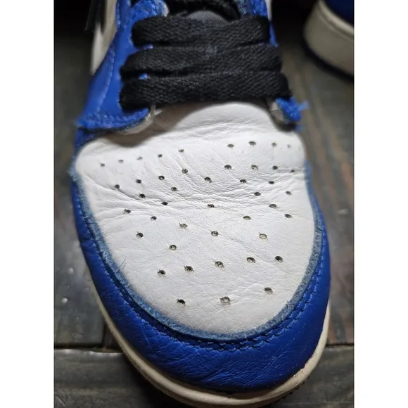 Nike Air Jordan 1 Retro High OG Hyper Royal White Sneakers Shoes Size 7Y