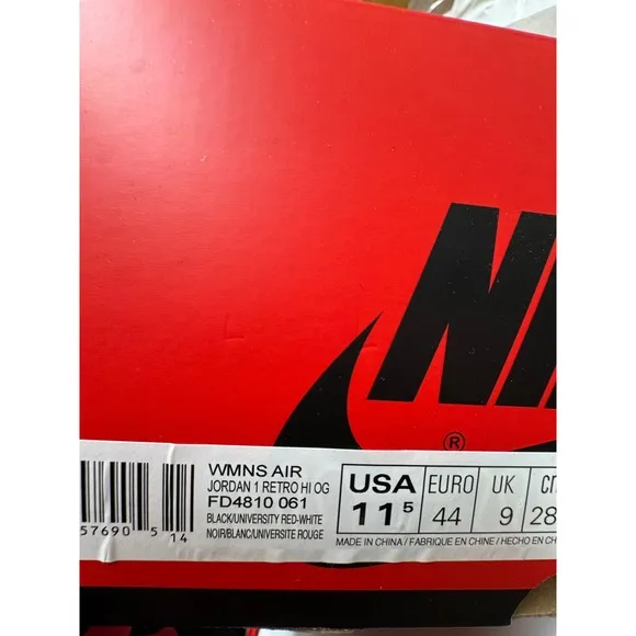 Nike Air Jordan 1 Retro High OG Satin Bred Sneakers Women's 11.5 / Men's 9.5
