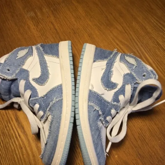 Nike air jordan 1 toddler size 9c retro hightops denim white sneakers shoes baby