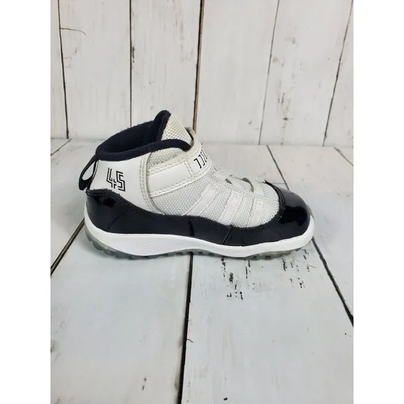Nike Air Jordan 11 Retro Concord Baby Size 7C Athletic Shoes Sneakers 378040-100