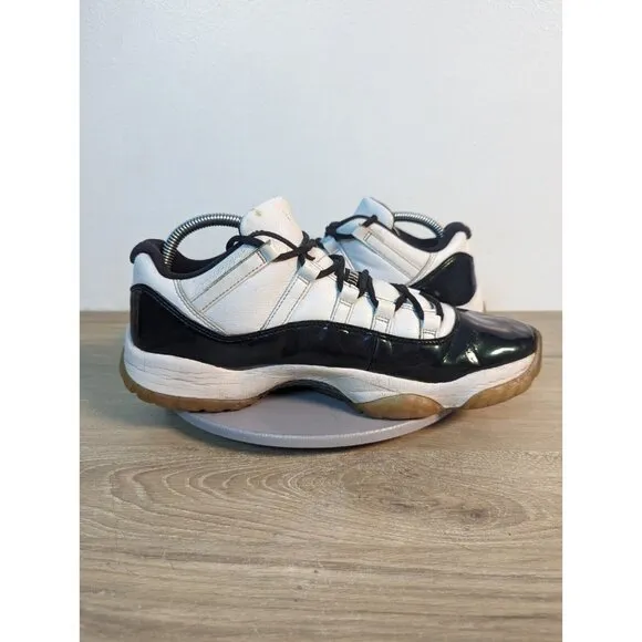 Nike Air Jordan 11 Retro Low White/Black-Emerald Rise 528895-145 Size 10.5