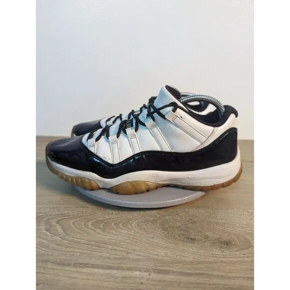 Nike Air Jordan 11 Retro Low White/Black-Emerald Rise 528895-145 Size 10.5