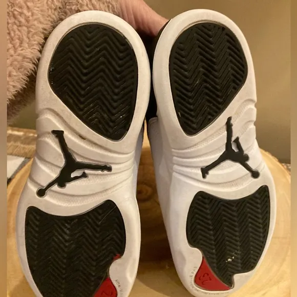 NIKE AIR JORDAN 12 RETRO BLACK FIRE RED 151186-006 Jump man Sz-13.5C