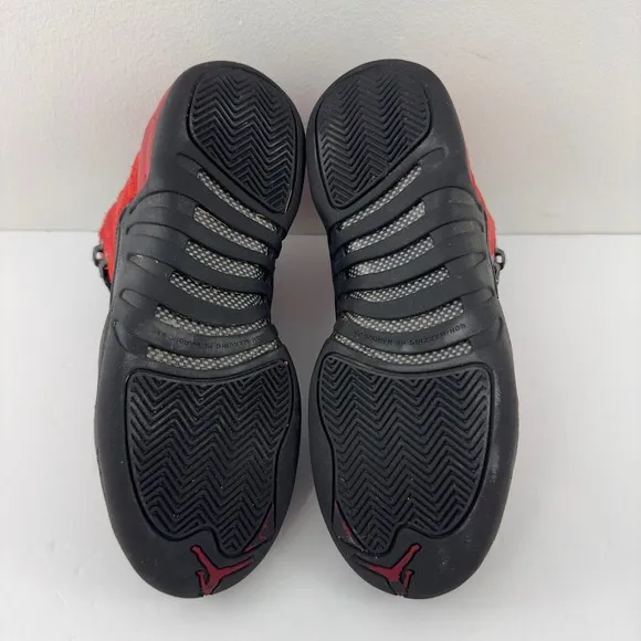 Nike Air Jordan 12 Retro Reverse Flu black and red shoes