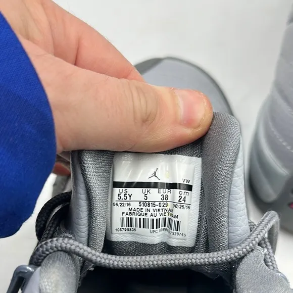 Nike Air Jordan 12 Retro Wolf Grey GS Kids 510815-029 Sneakers Shoes Size 5.5 Y