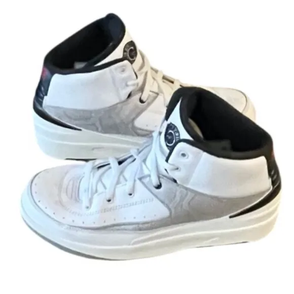Nike Air Jordan 2 Retro Boys White Python Sneakers Size 3 Youth