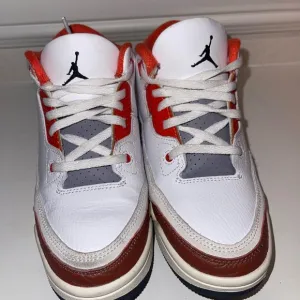 Nike Air Jordan 3 Retro Boys 1.5 Orange Athletic Shoes Sneakers