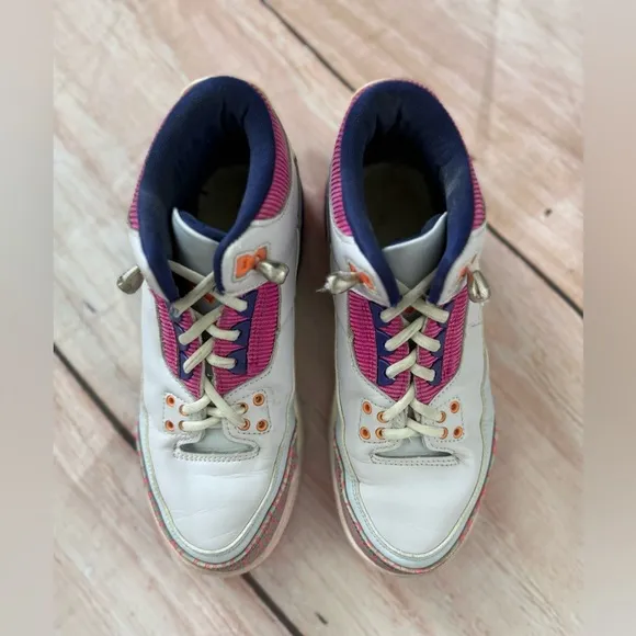 Nike Air Jordan 3 Youth Size 4y Retro Barely Grape Shoes Sneakers 441141-500