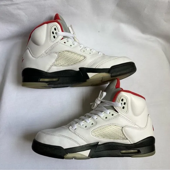 Nike Air Jordan 5 Retro GS 'Fire Red' 2020 Shoes Size 6Y Women’s 7.5 2020