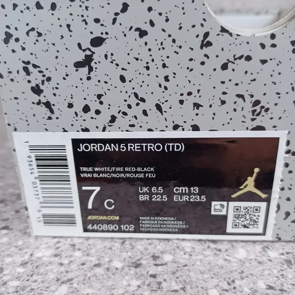 Nike Air Jordan 5 Retro Sneakers Kids 7C Toddler Shoes