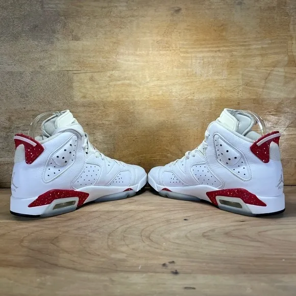 Nike Air Jordan 6 Retro Youth Size 6 Shoes Sneakers Red Oreo 384665-162 Lace Up