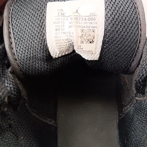 Nike Air Jordan Retro Mid Size 13 C Shoes Childrens Gray Black Lace 640734 096
