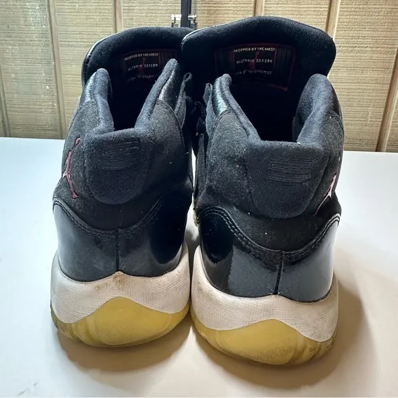 Nike Air Jordan Size 7Y Women’s 8.5  Black Shoes XI 11 Retro 72-10 GS 378038-002