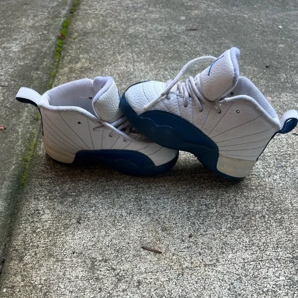 Nike Air Jordan XII 12 Retro French Blue Toddler Shoes Size 8C White 850000-113
