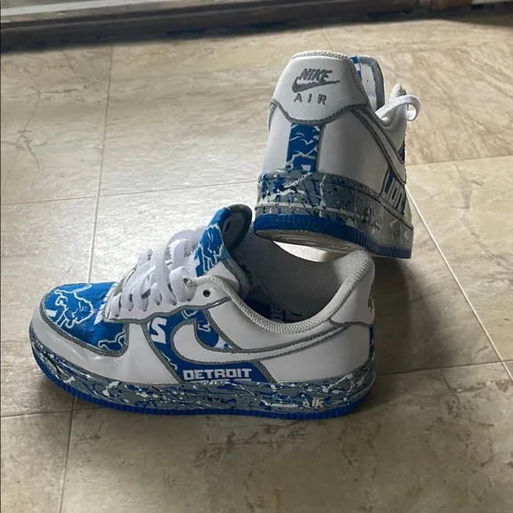 Nike Air Kids Shoes - Blue and White