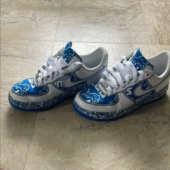 Nike Air Kids Shoes - Blue and White