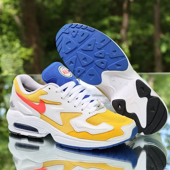 Nike Air Max 2 Light University Gold