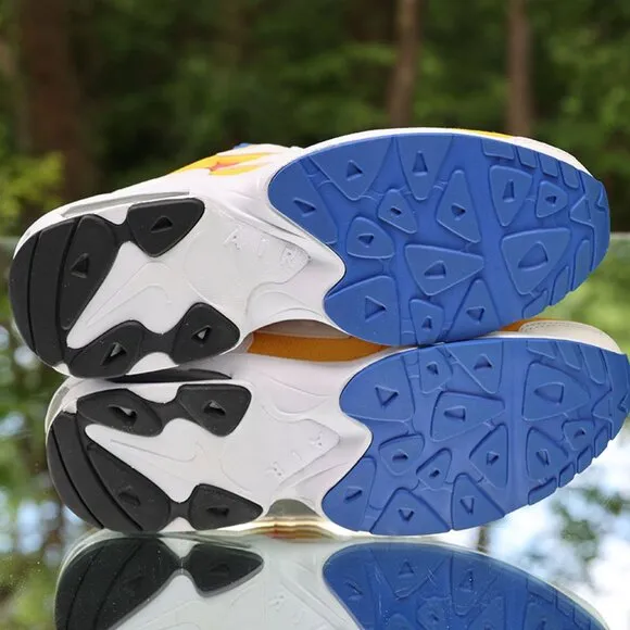 Nike Air Max 2 Light University Gold