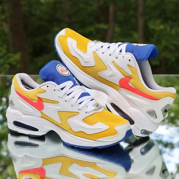 Nike Air Max 2 Light University Gold