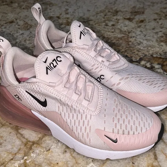 NIKE Air Max 270 Light Soft Pink Sneakers Shoes NEW Womens Sz 7.5