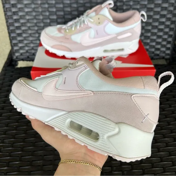 NIKE AIR MAX 90 FUTURA BARLEY ROSE Size 11.5 W
