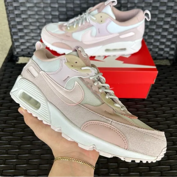 NIKE AIR MAX 90 FUTURA BARLEY ROSE Size 11.5 W